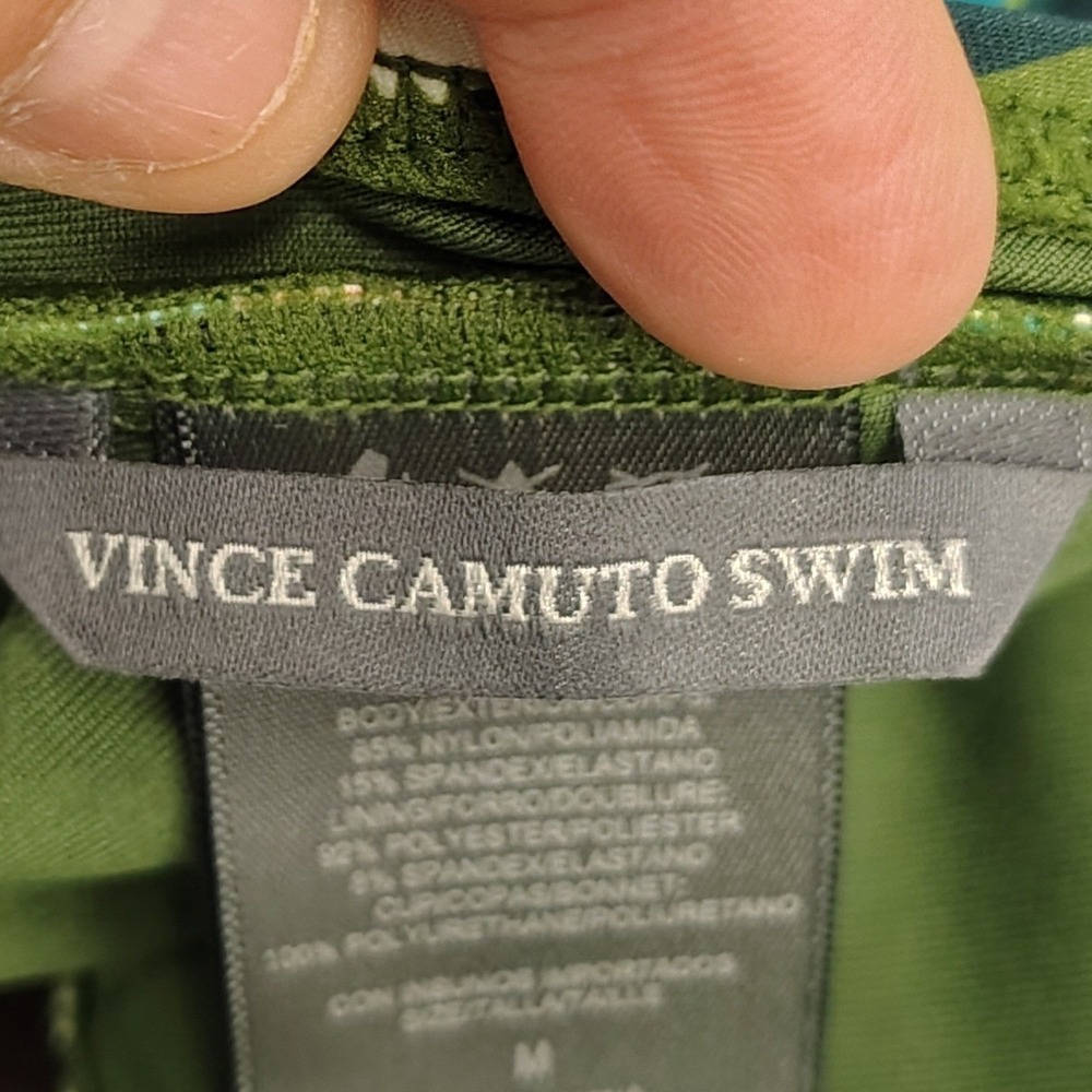 Vince Camuto Women Green Printed Cross-Front Bikini Top Swimwear Size Medium - Picture 6 of 11
